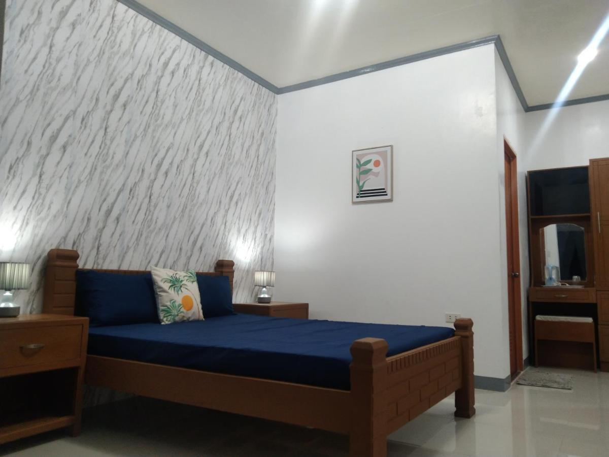 Elen Inn - Malapascua Island Fan Room #2 Buitenkant foto